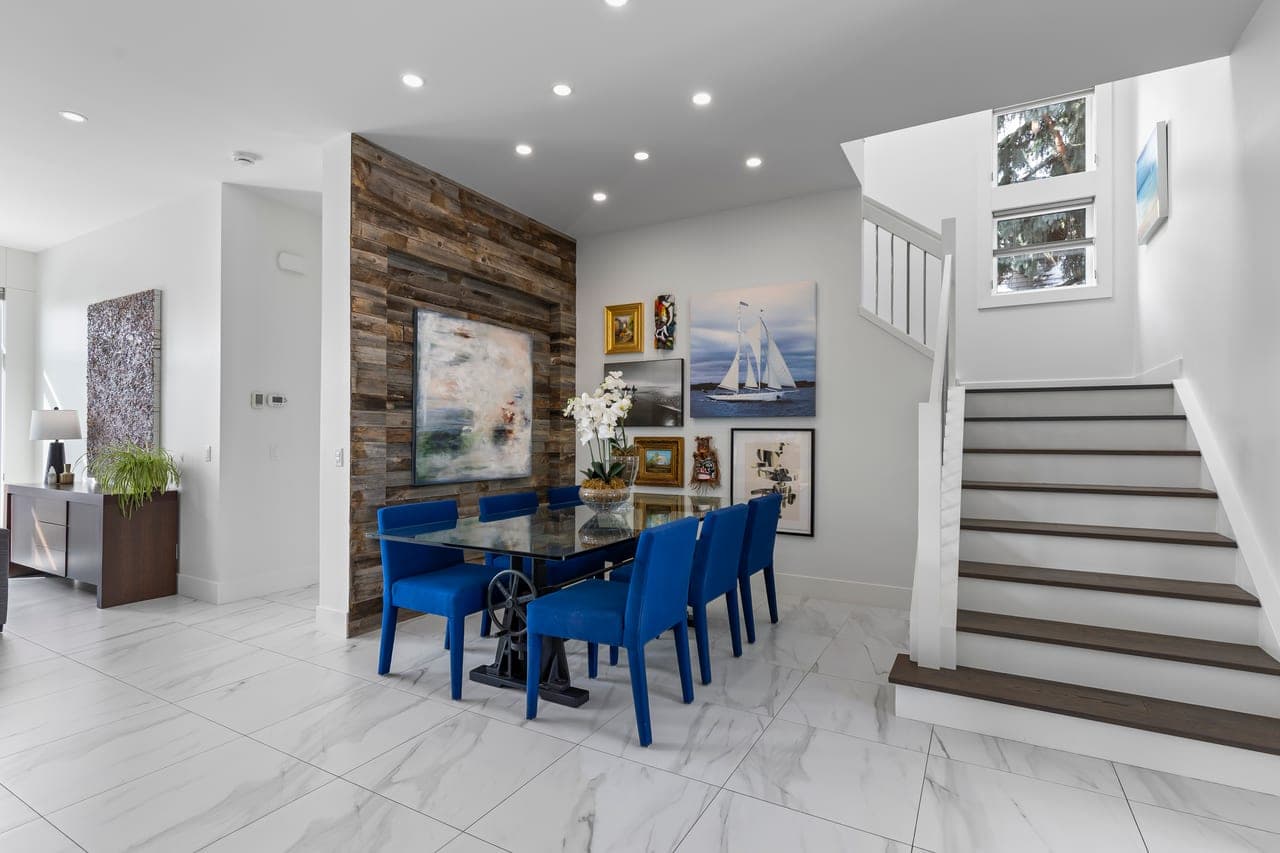 Bright Calgary living room photographed in HDR by Photos 4 Real Estate