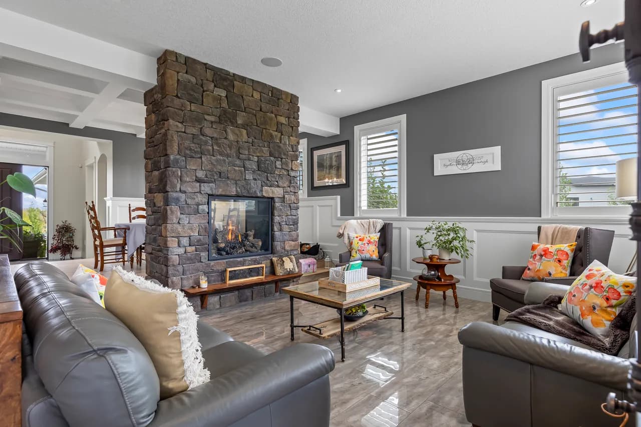 Living room photo example in Calgary by Photos 4 Real Estate