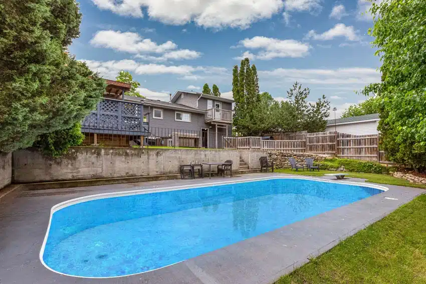 Editing for Real Estate - Pool after