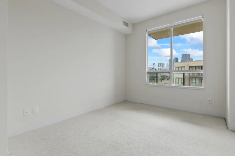 Virtual Staging Bedroom Before 03