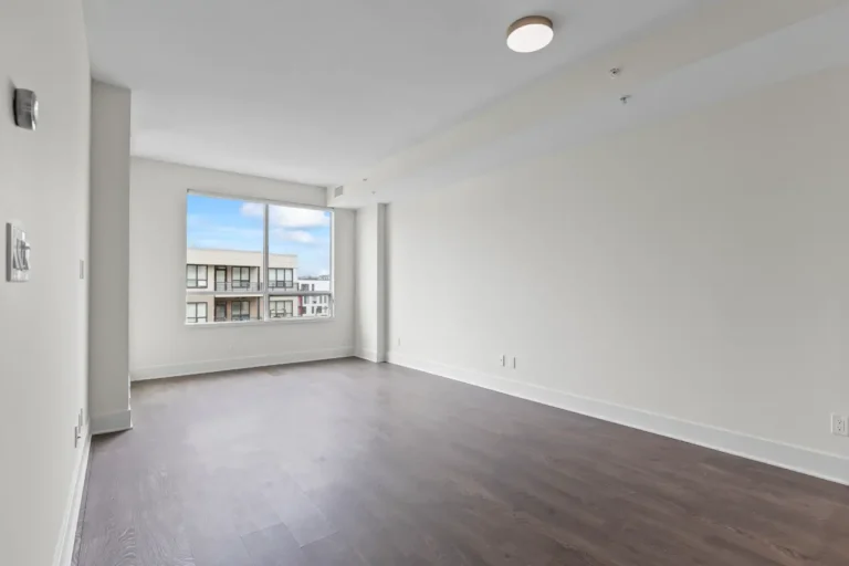 Virtual Staging Dinnnig and Living Room Before 01